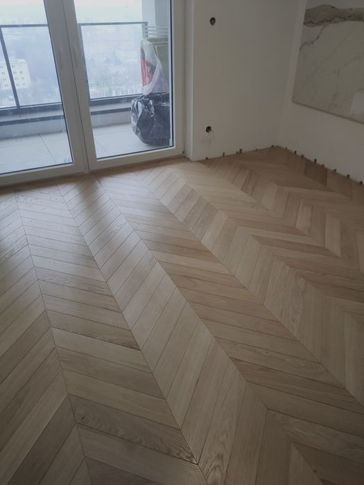 Cyklinowanie renowacja parkietu podłogi.Renowacja schodów Ukladanie paneli