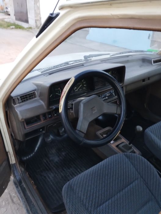 Продаю авто Mazda 323, бензин 1,3.  1985 року випуску