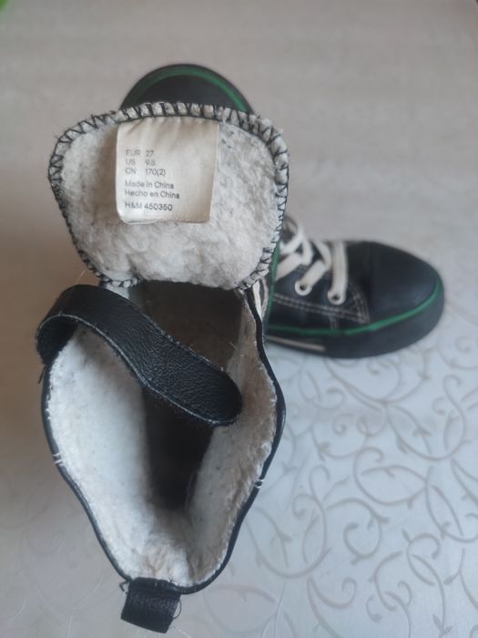 Осінні ботінки для дитини