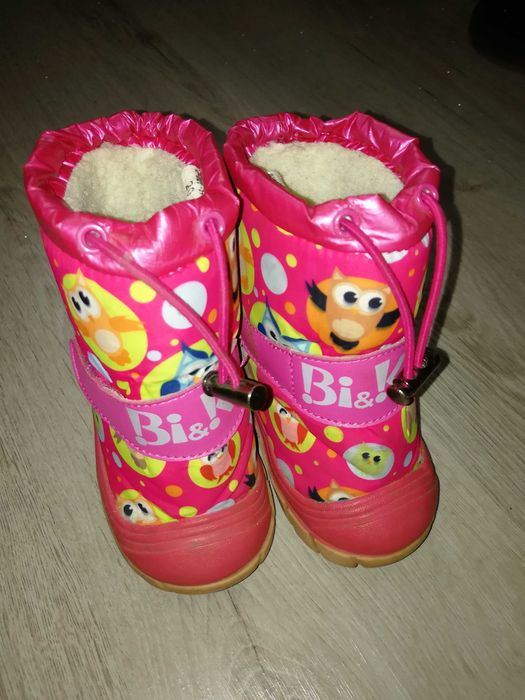 Buty zimowe. Śniegowce 20 rozmiar dla dziewczynki