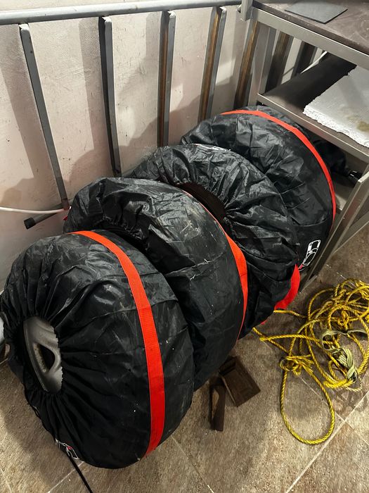 Зимові колеса з дисками R16 215/70, Polaris 5