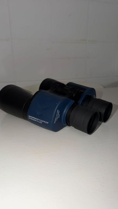 Binóculos Náuticos Amiral FX 7×50 BAK4
Impermeáveis