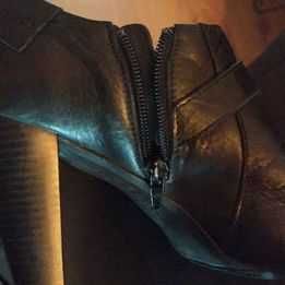 Botins Senhora pretos em pele interior e exterior