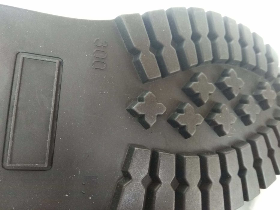 Берцы черные 46 размер для стопы 30 см