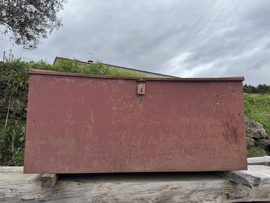 Caixa ferro arrumaçao
