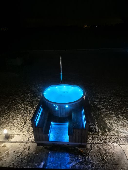 mobilna balia jacuzzi VIP 10 os.