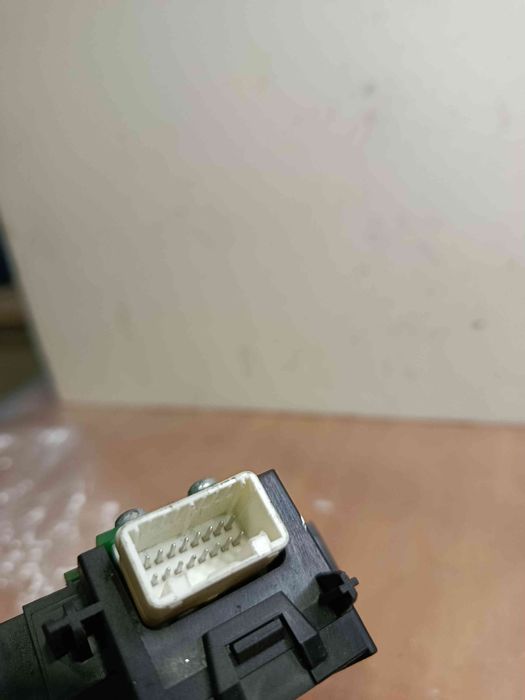 Conjunto / manetes de luzes e limpa vidros MAZDA 2 (DE)