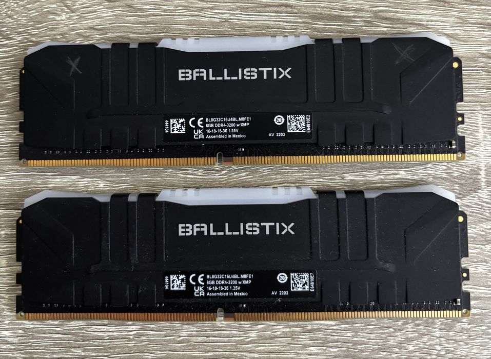 crucial ballistix ddr4 - купити комплектуючі для ПК - Ціна на OLX.ua