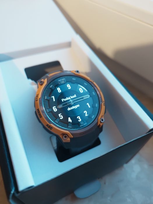 Garmin instinct crossover amoled