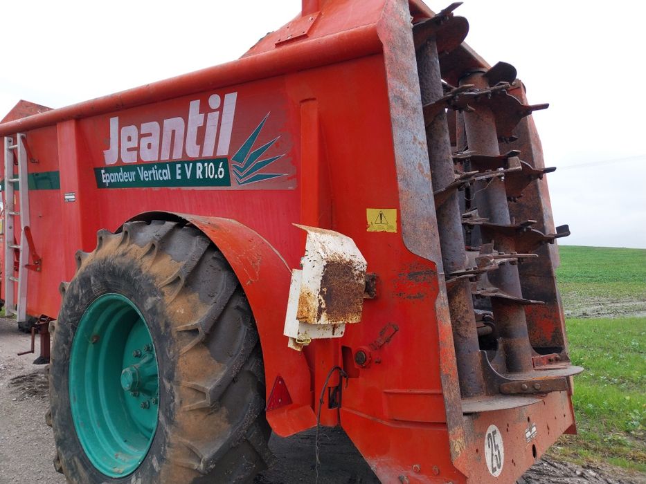 Rozrzutnik obornika jeantil 10.6 (Rolland/Leboulch/)