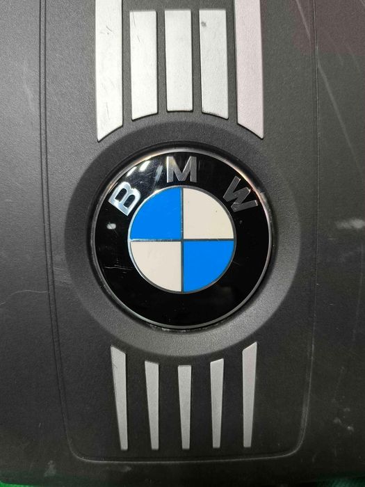 Capa do Motor BMW 3 Gran Turismo 11147823215 (OEM) | 11148511484 (OEM) | 14389712 (OEM) | 7823215 (OEM) | 8511484 (OEM)