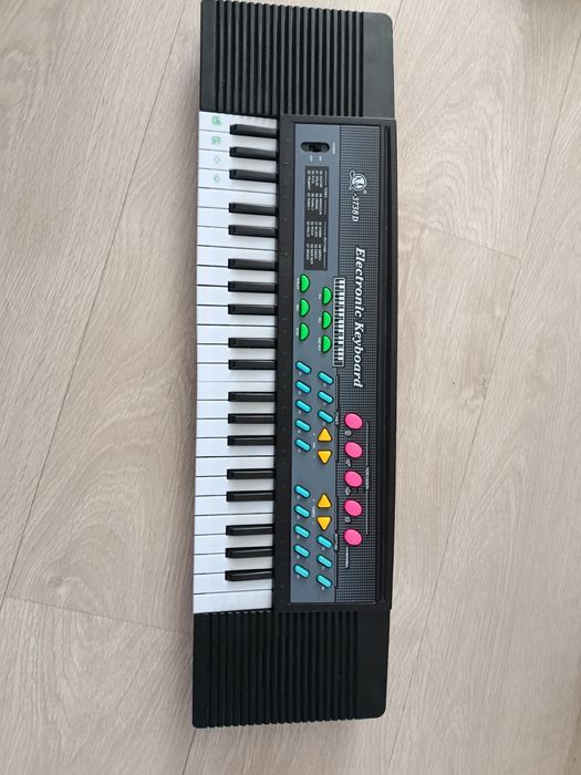 Синтезатор дитячий