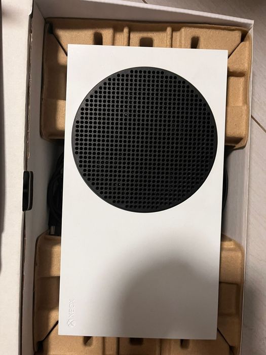 Ігрова консоль Xbox Series S 512GB