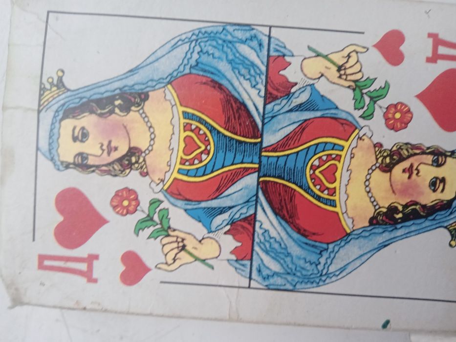 Продам детские книги   игральные карты СССР