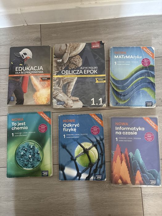 Ksiazki 1 klasa LO