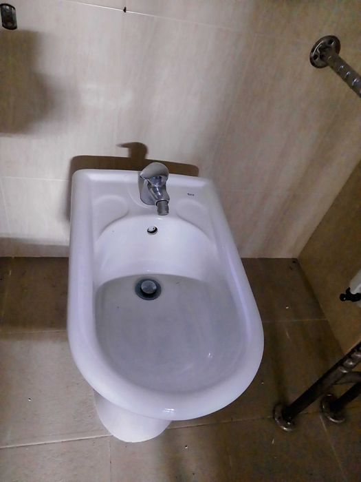 Bidé para pessoas com mobilidade reduzida