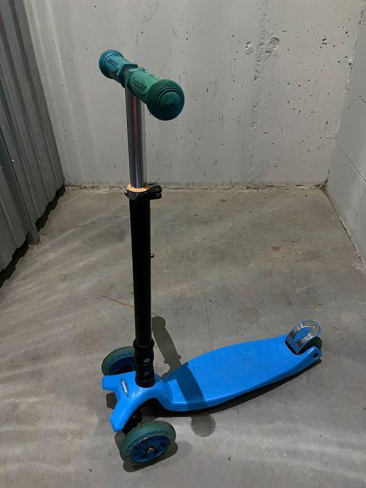 Hulajnoga trojkolowa scooter