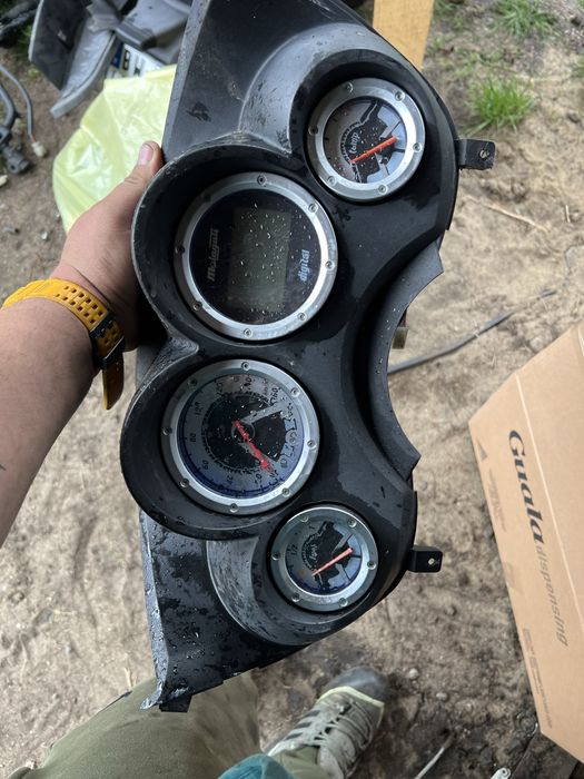 Malaguti madison 125 250 licznik