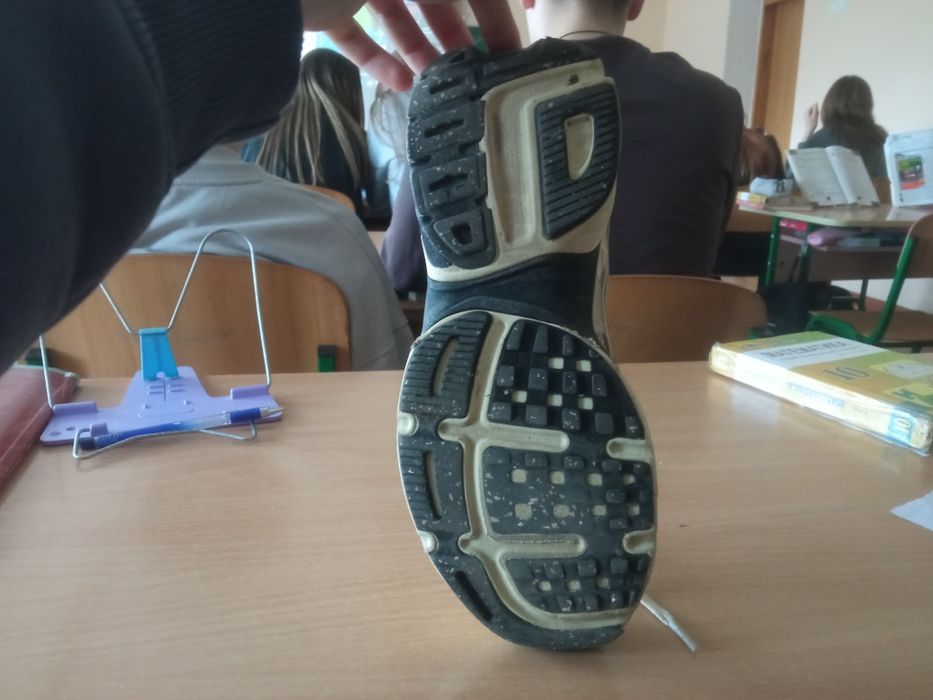 Потна кросовера десятикласниці