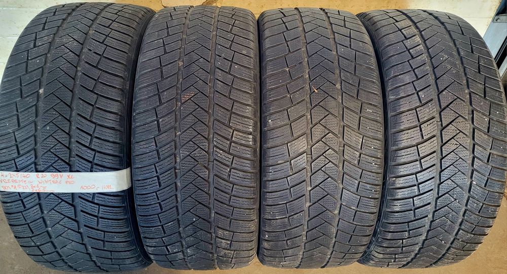 Opony zimowe używane 245/40 R20 99Y XL Vredestein - 4 szt.