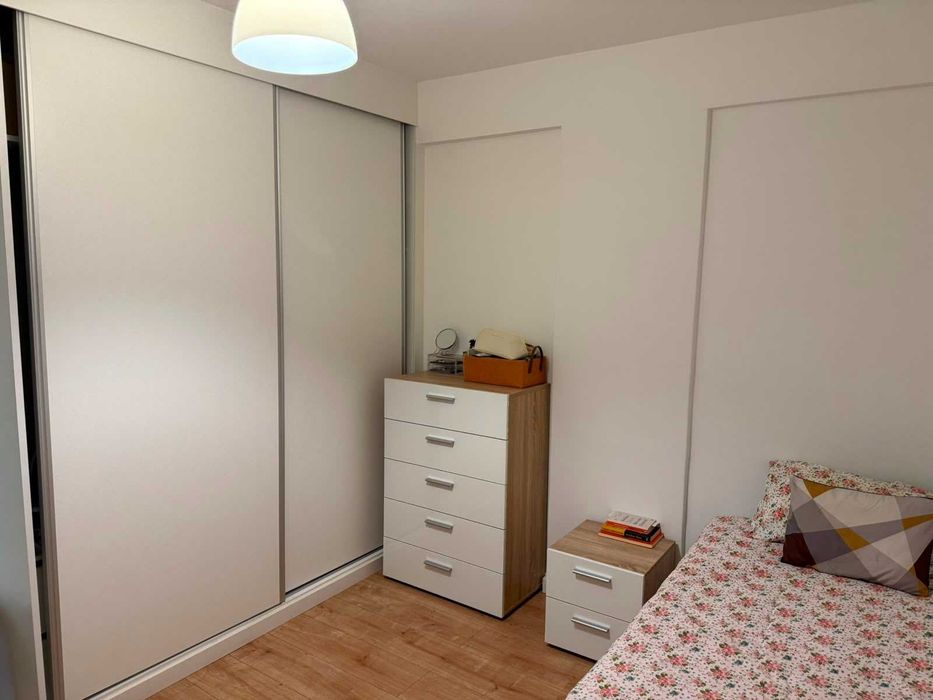 Quarto junto à escola Seomara - Venteira, Amadora
