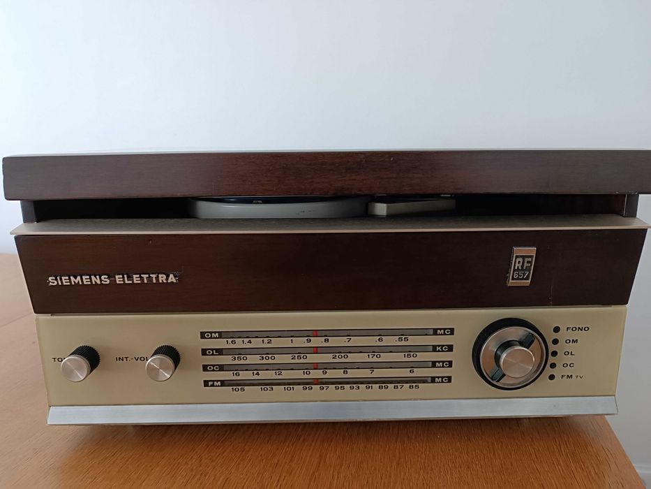 Gira discos Siemens Elettra RF657