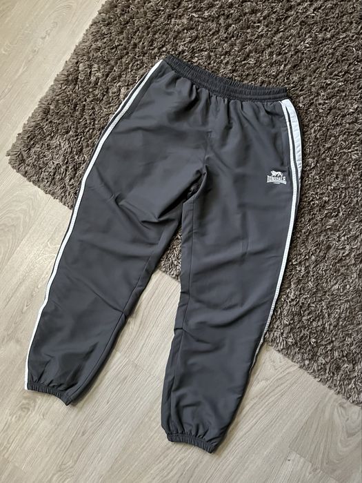 Спортивные штаны Lonsdale London