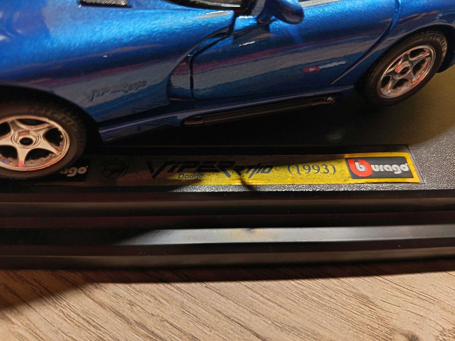 Dodge Viper RT/10 1:24 – Bburago – Excelente estado