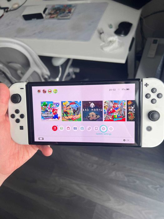 Nintendo Switch OLED white