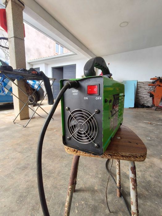 Máquina de soldar Sauriun