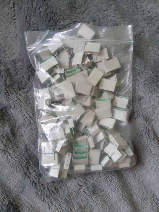 Kondensator 01M630