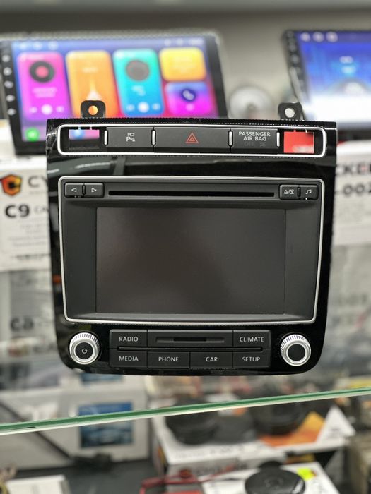 Оригінальна штатна магнітола Volkswagen RCD550 (7P6 035 190 C)