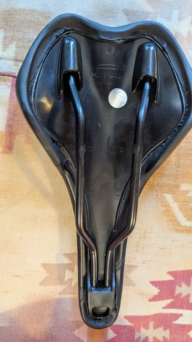 Продам велосипедне сідло Selle Italia x3