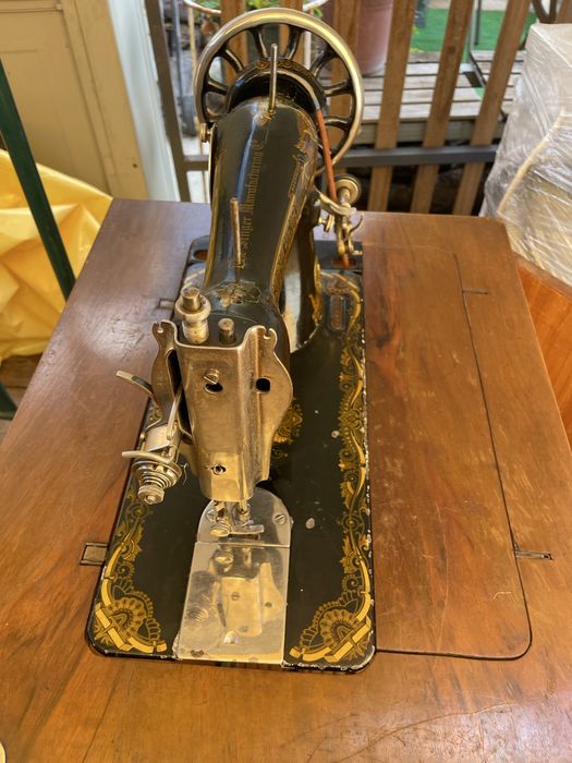 Maquina de costura vintage