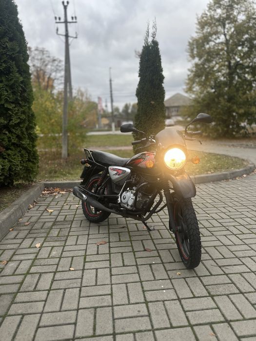 Bajaj Boxer bm150x