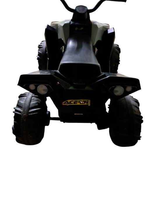 Moto4 criança a bateria ferber