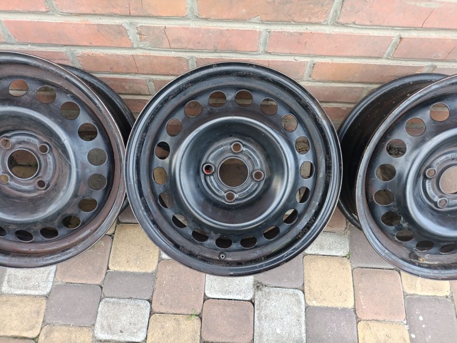 Продам диски Опель Астра j