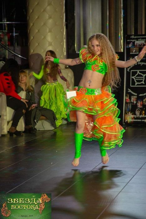 Продам костюм для восточных танцев