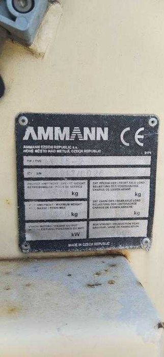 Walec drogowy Ammann AV 115/2