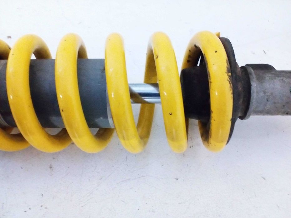 Triumph TT 600 centralny amortyzator tył