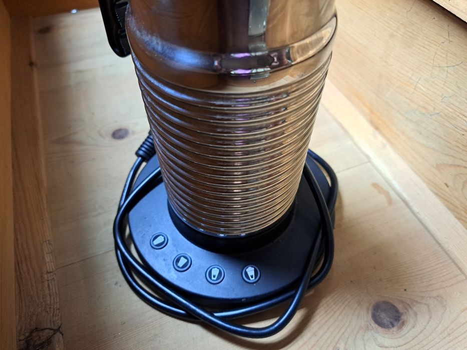 Maquina de fazer espuma da nespresso