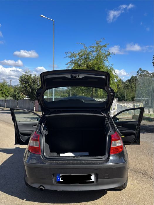 BMW 116i - Muito estimado