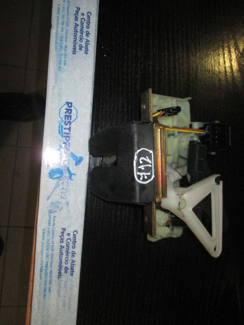 Fechadura / fecho da mala VOLVO V70 II (SW)