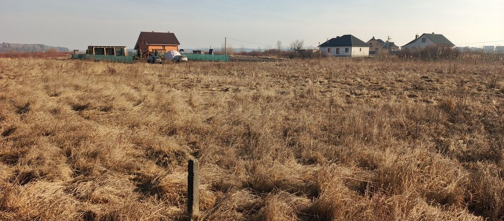 Продам земельну ділянку під забудову 0,10га