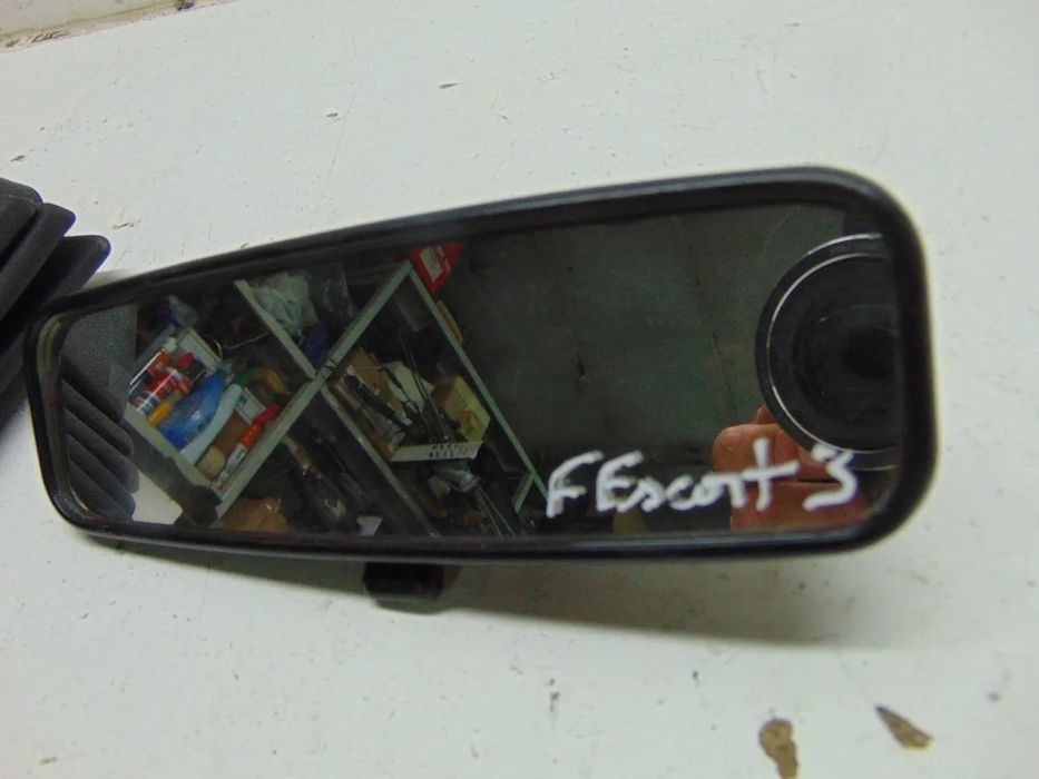 Ford Escort MK3 fole velocidades/Espelho interior