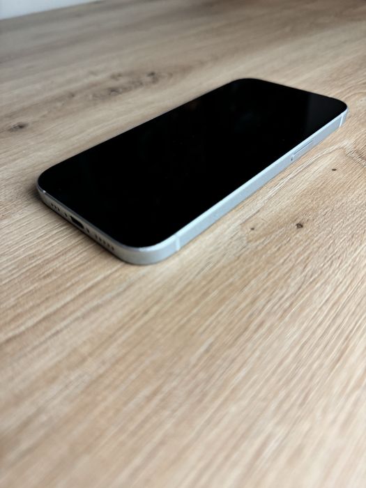 Apple iPhone 15 128GB STAN IDEALNY Bat. 100%