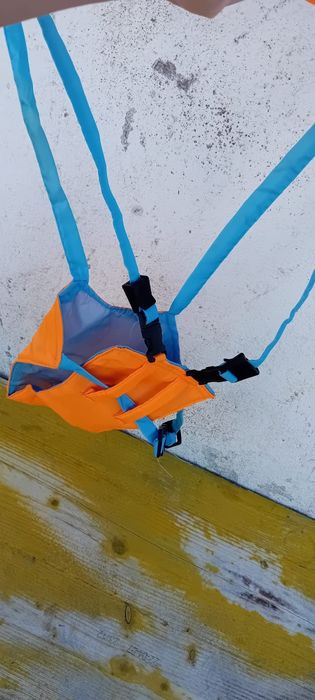 Andarilho / suporte para bebé/ primeiros passos