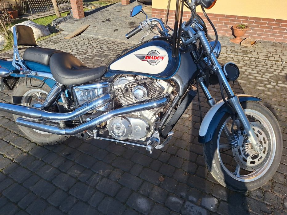 Honda SHADOW 1100