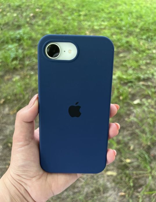 Чехол айфон iPhone 16e Силиконовый | Чохол айфон 16e | Протиударний