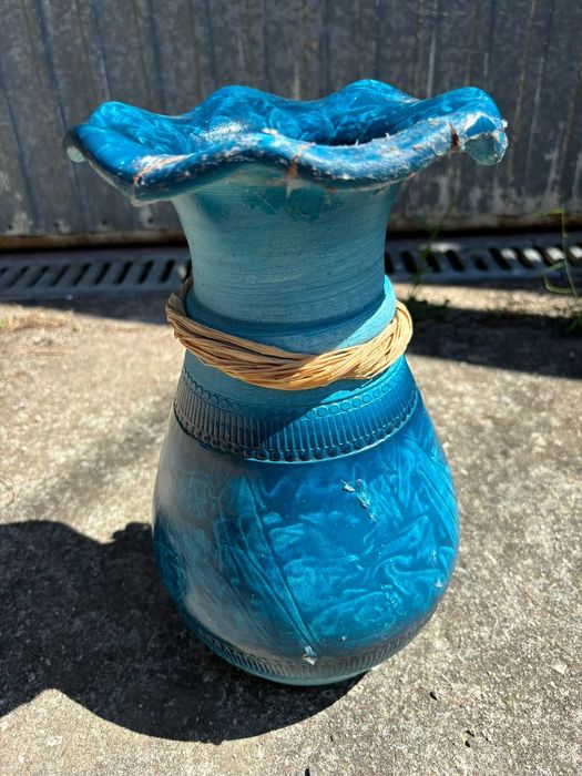 Vaso azul lindo para decoração